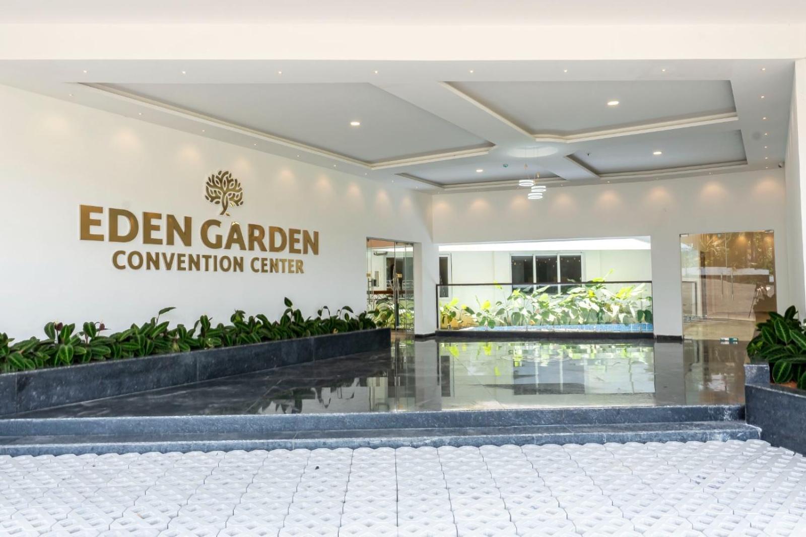 Hotel Eden Garden Convention Center à Adur Extérieur photo
